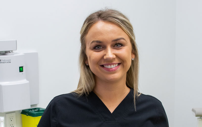 Natalia Jurczyk Dentistry at the Grove Dental Assistant